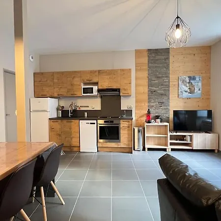 Appartement Joli T3 Renove Ds 1900
